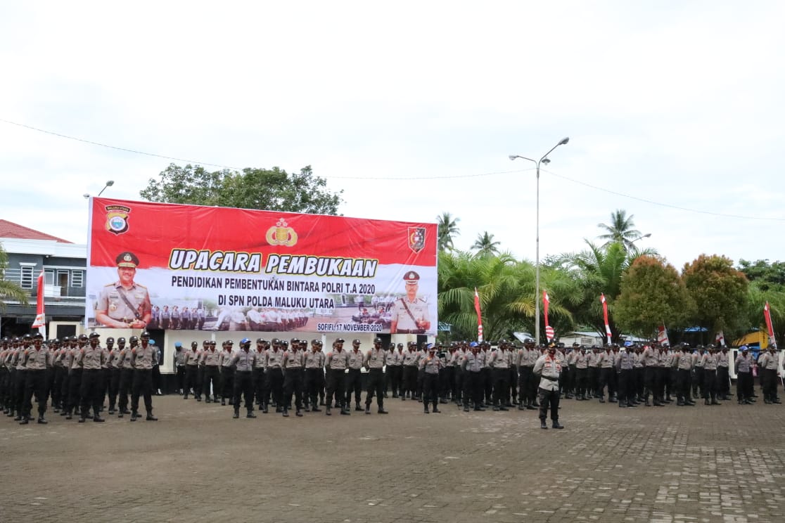 Pembukaan Pendidikan Pembentukan Bintara Polri tahun 2020 di Sofifi, 17 November 2020