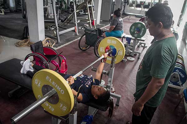 Pelatnas NPC angkat berat paralimpiade