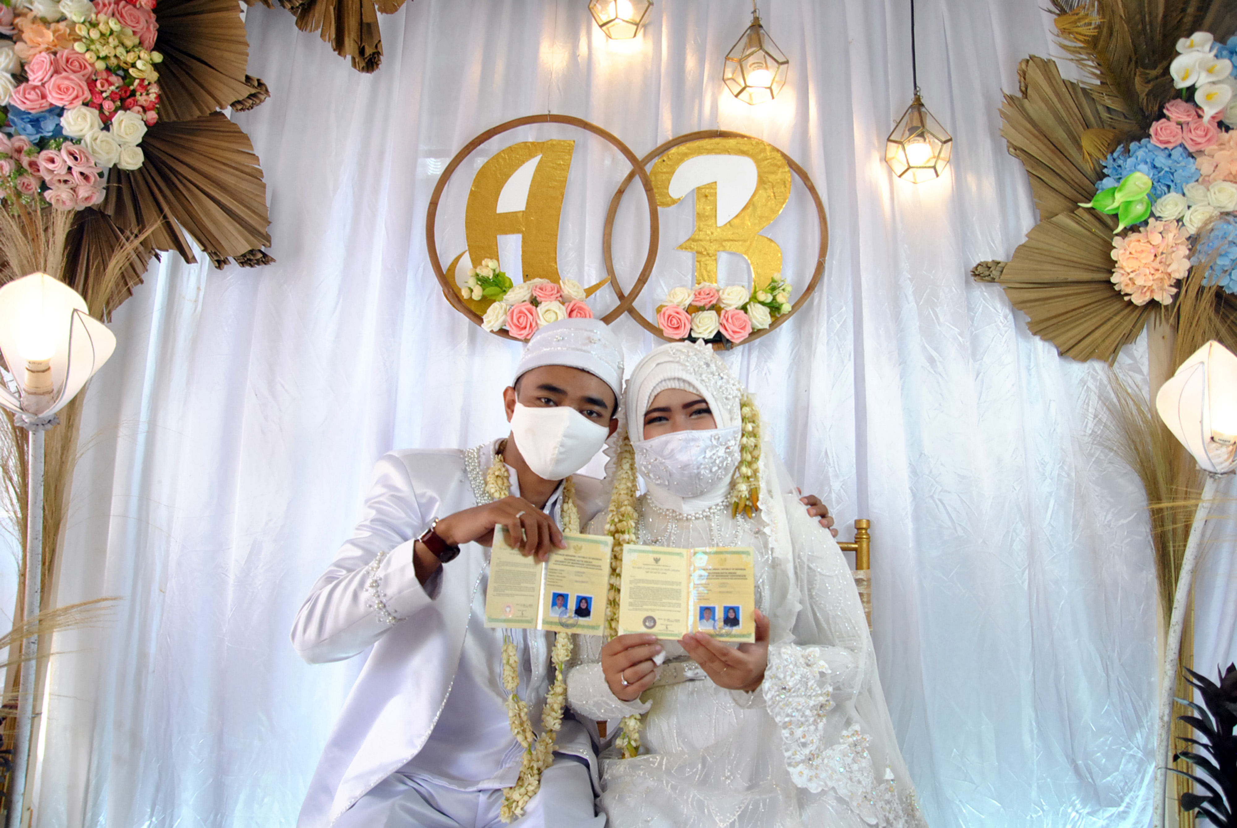 Ilustrasi RESEPSI PERNIKAHAN DI TENGAH PANDEMI COVID-19
