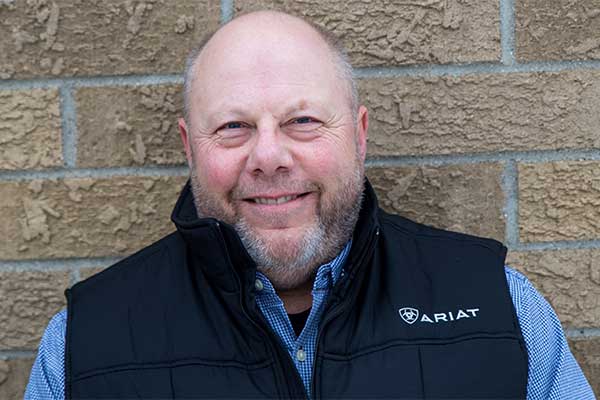 David Andahl, seorang petani dan pengusaha