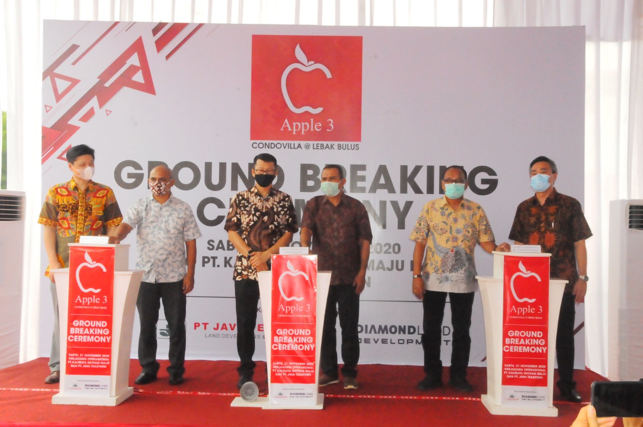 GroundbreakingApple3 Condovilla