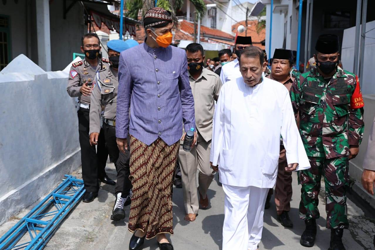 Temui Habib Luthfi, Ganjar Persiapkan Doa Bersama 450 Pesantren