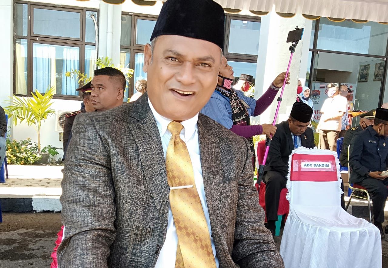 Ketua Satgas Covid-19 sekaligus Sekda Kabupaten Lembata, Paskalis Ola Tapobali