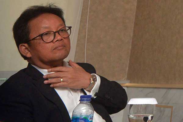 Sugeng Suparwoto, Ketua Komisi VII DPR.