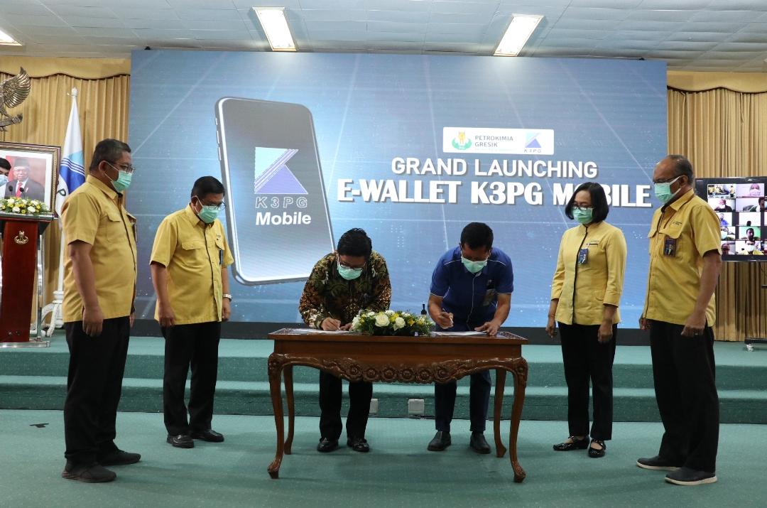 Kerjasama Bank DKI dan Petrokimia Gresik