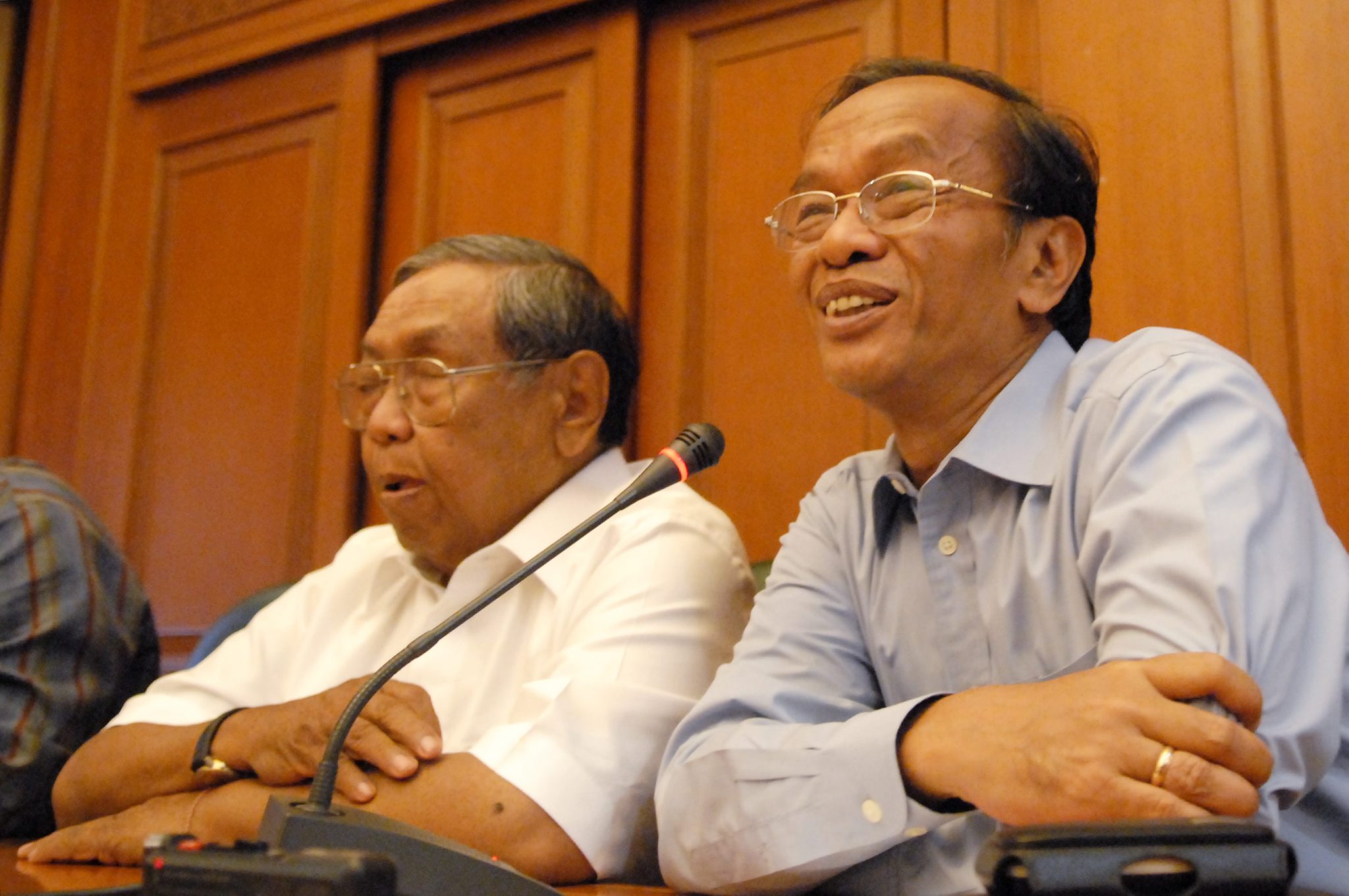 Mantan Presiden Abdurrahman Wahid atau Gus Dur  di Jakarta, Jumat (1/6/2007). 