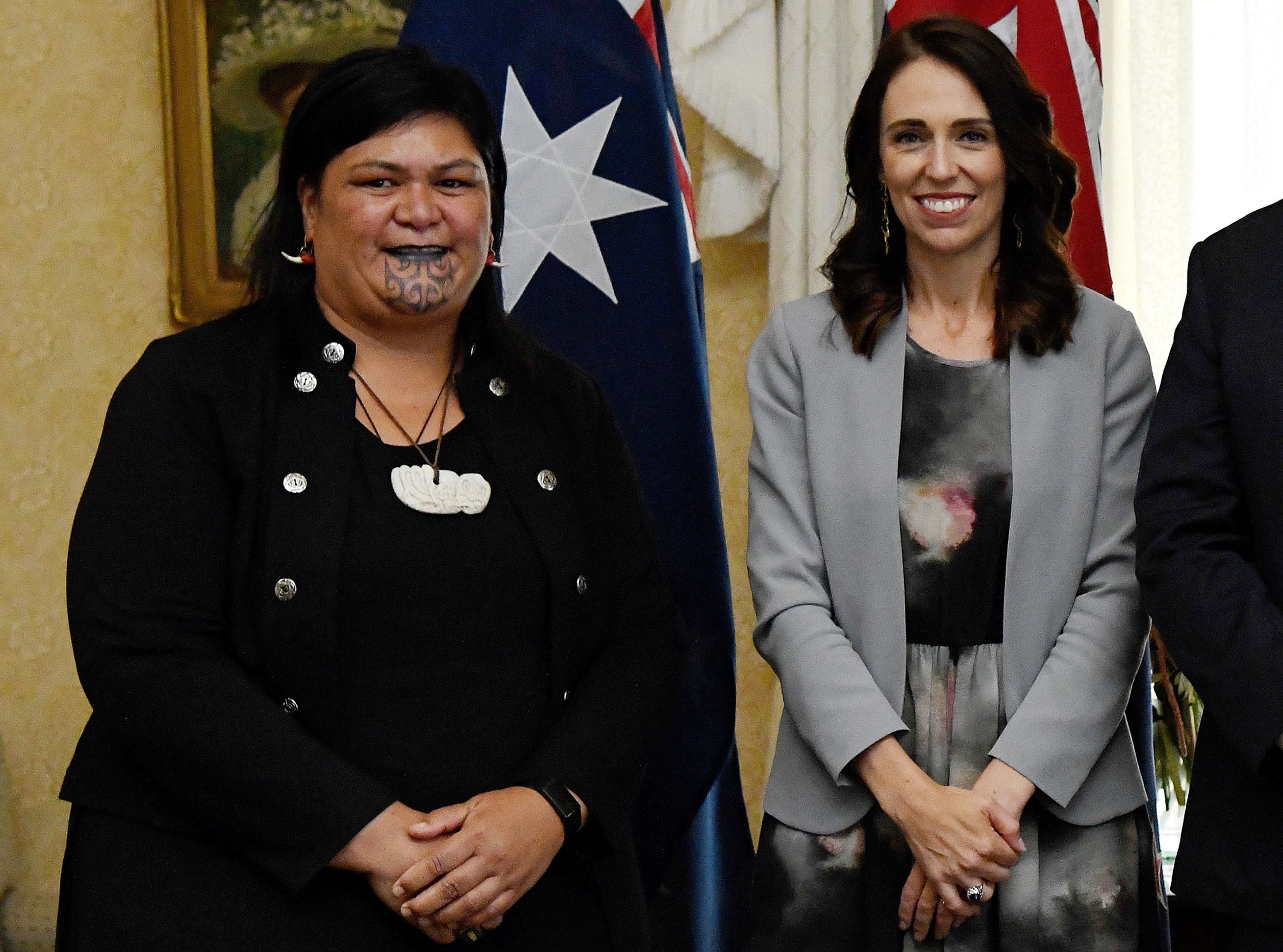 Perdana Menteri Selandia Baru Jacinda Ardern (kanan) bersama Menteri Luar Negeri Nanaia Mahuta