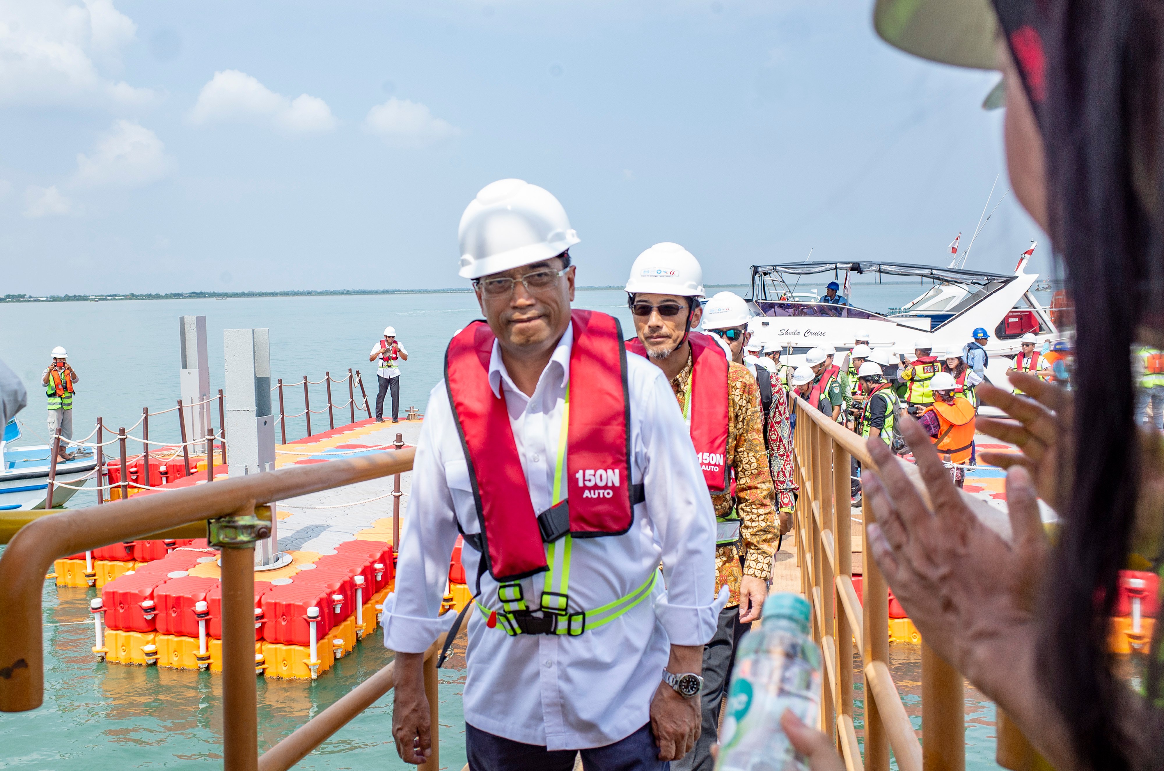Menhub Budi Karya Sumadi tinjau proyek pelabuhan Patimban, Jabar beberapa waktu lalu
