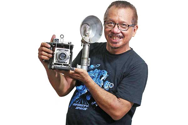 Jurnalis foto Arbain Rambey