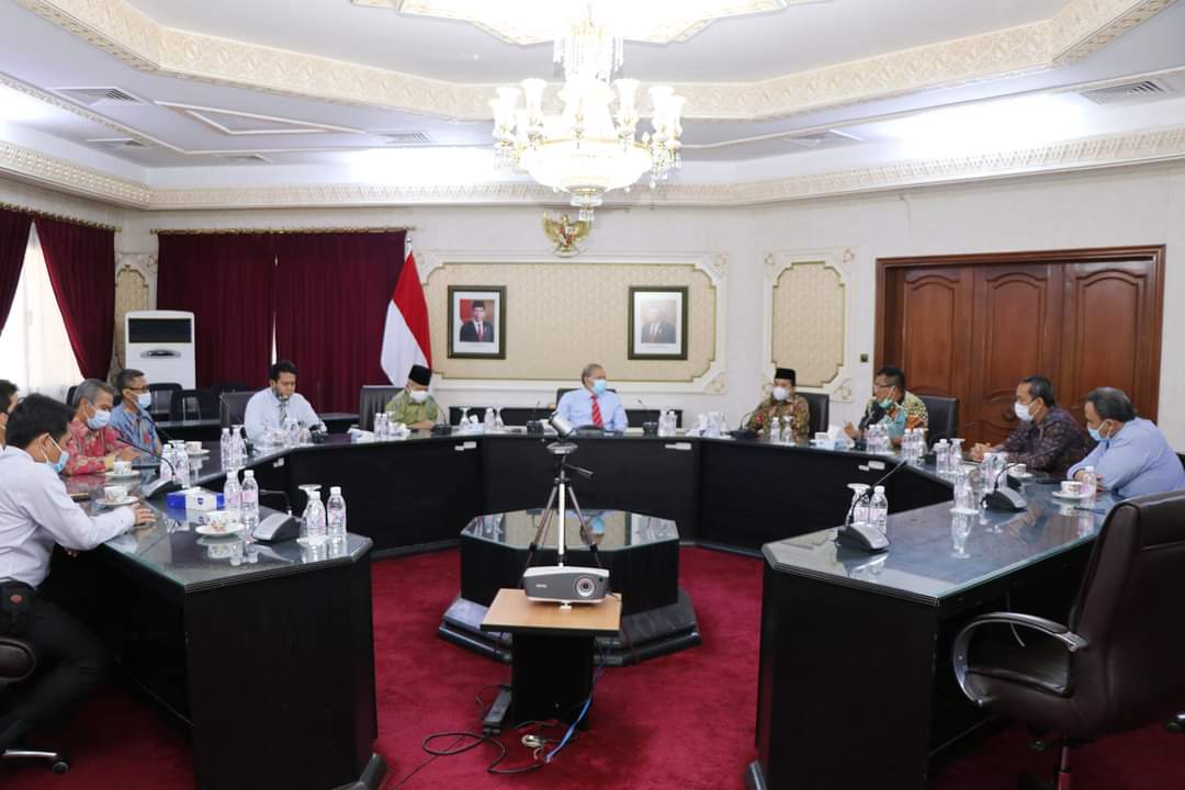 Tim Kemenag menggelar rapat  koordinasi dan evaluasi pelaksanaan umrah di Arab Saudi.