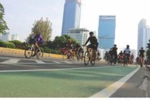 Tetap Sehat dengan Bersepeda
