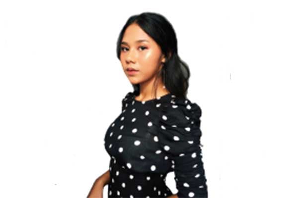 Penyanyi Nadin Amizah