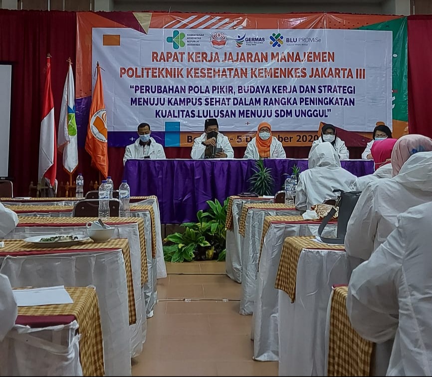 Manajemen Politeknik Kesehatan