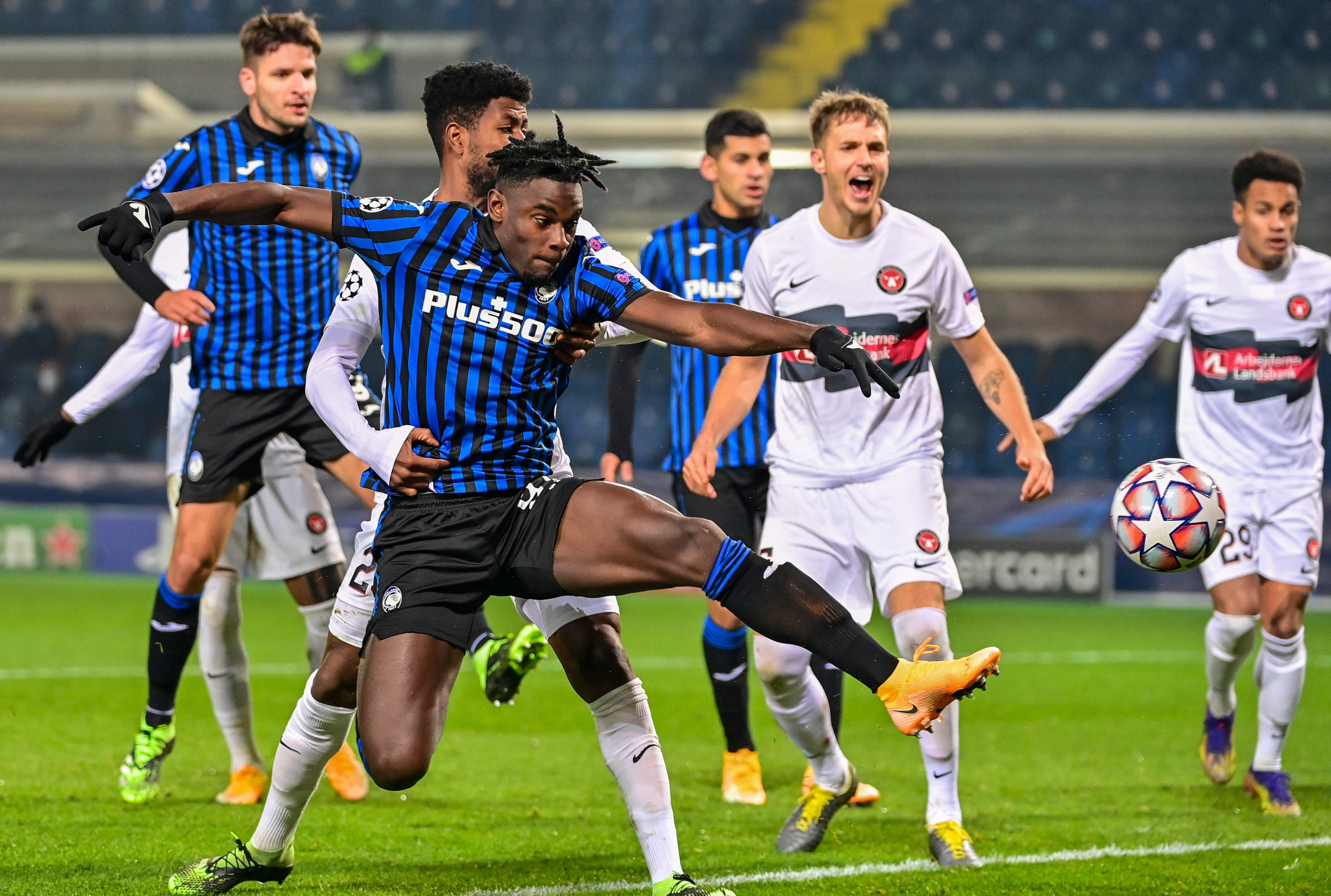 Laga Liga Champions antara Atalanta dan Midtjylland