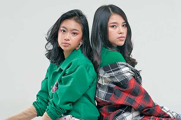 Duo  penyanyi muda Zara Leola, dan Anneth