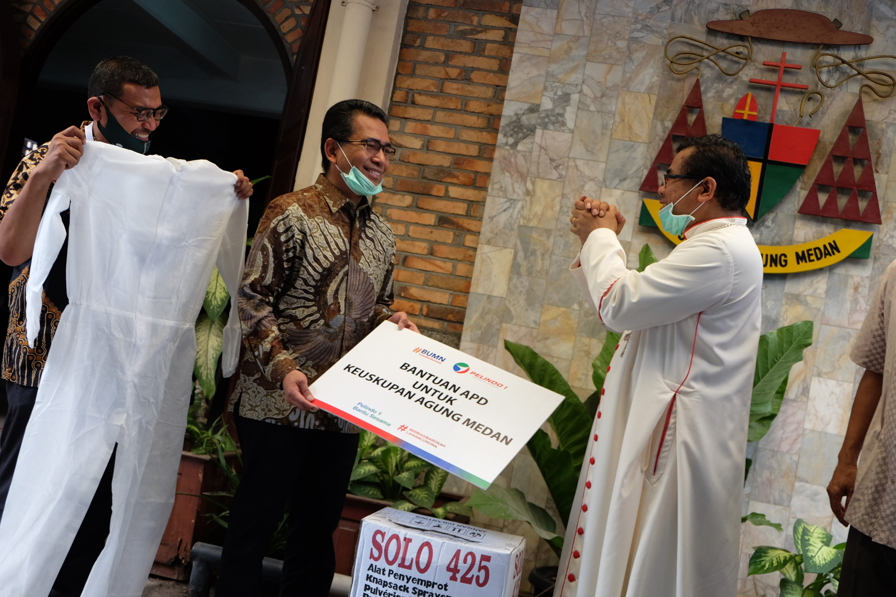 Pelindo I Tebar Bantuan Jelang Natal dan Tahun Baru