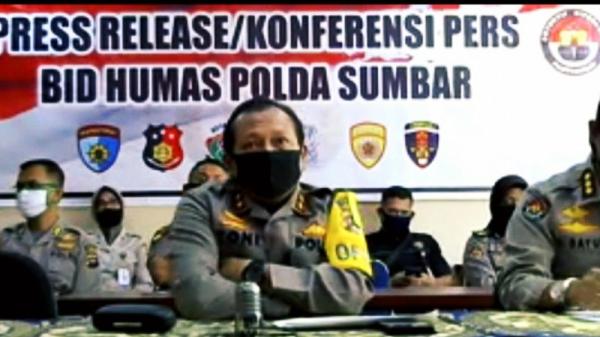 Kapolda Sumbar Irjen Pol Toni Harmanto, di Padang, Kamis (31/12).