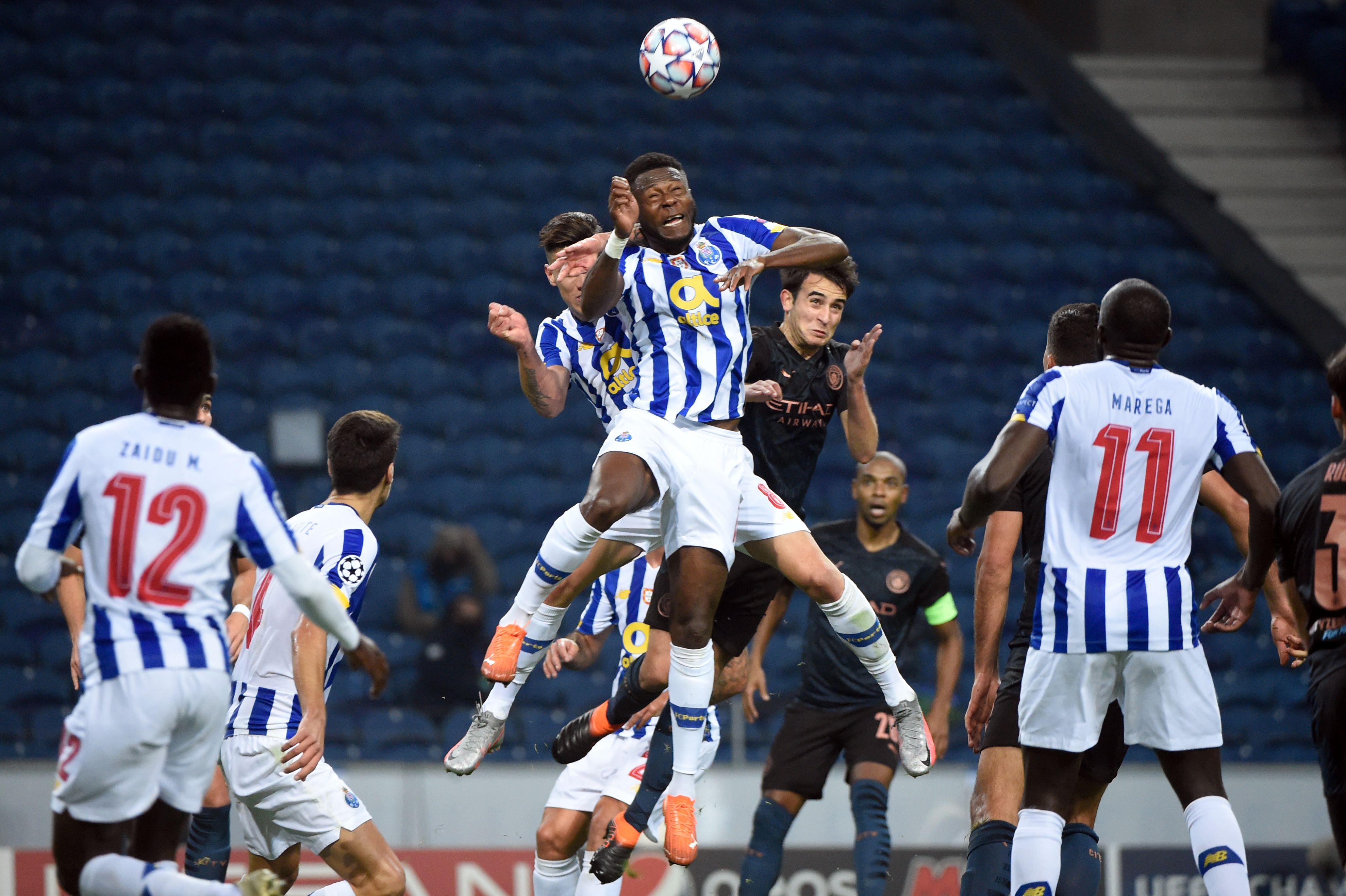 Laga Liga Champions antara FC Porto dan Manchester City.