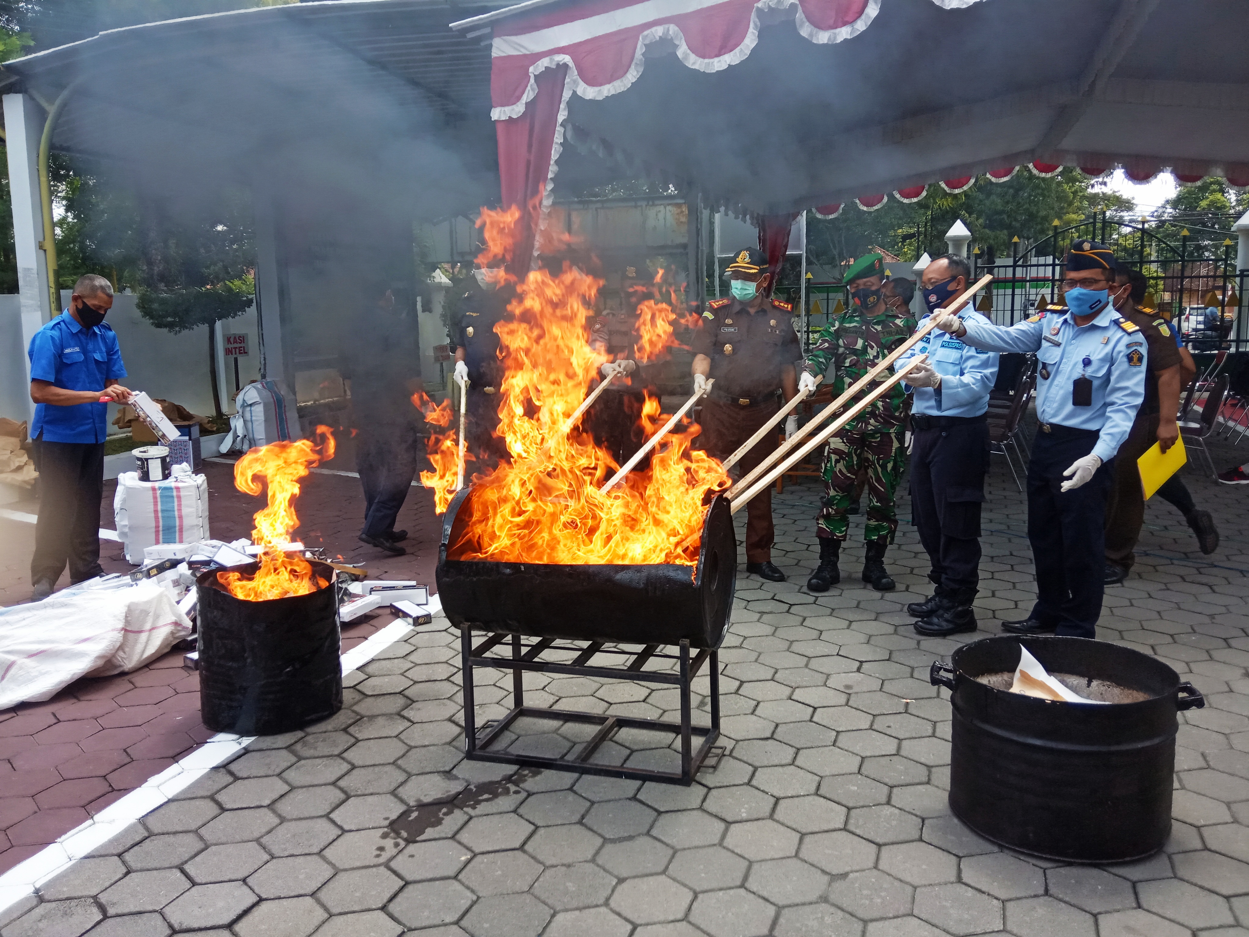 Pemusnahan barang bukti perkara pidana yang telah inkracht di Kejari Klaten.