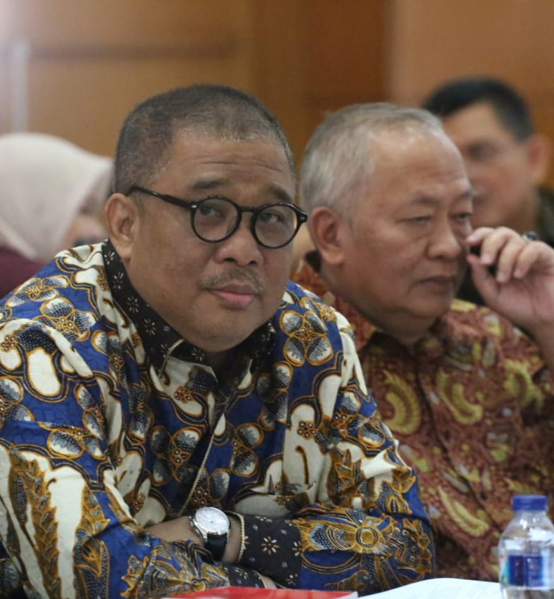 Sekjen Kemensos Hartono Laras