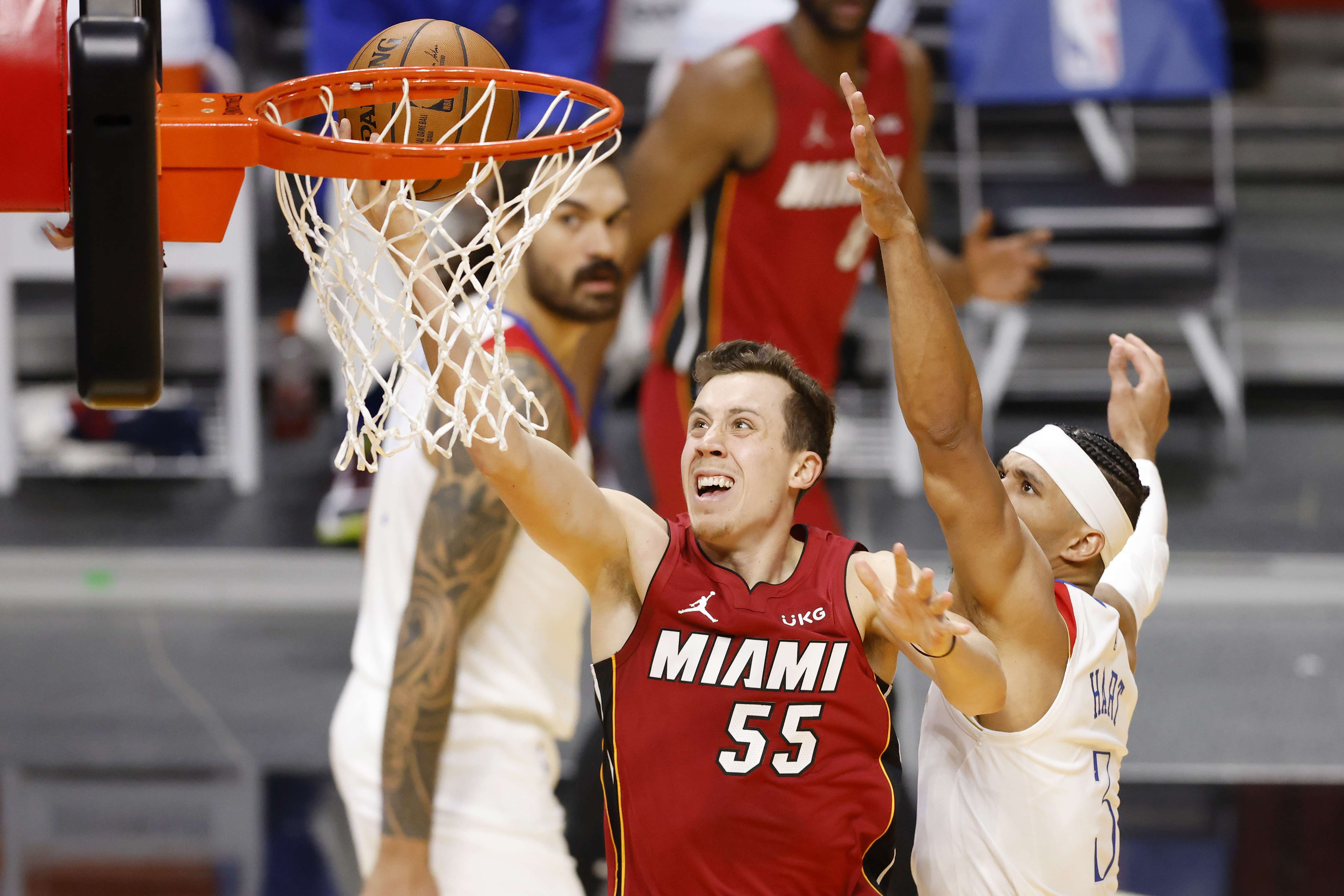 Heat Tundukkan Pelicans 111-98
