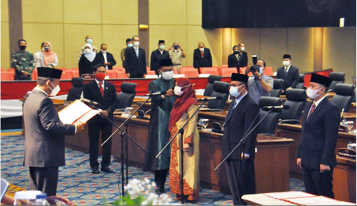 Pelatikan tiga anggota DPRD DKI Jakarta.