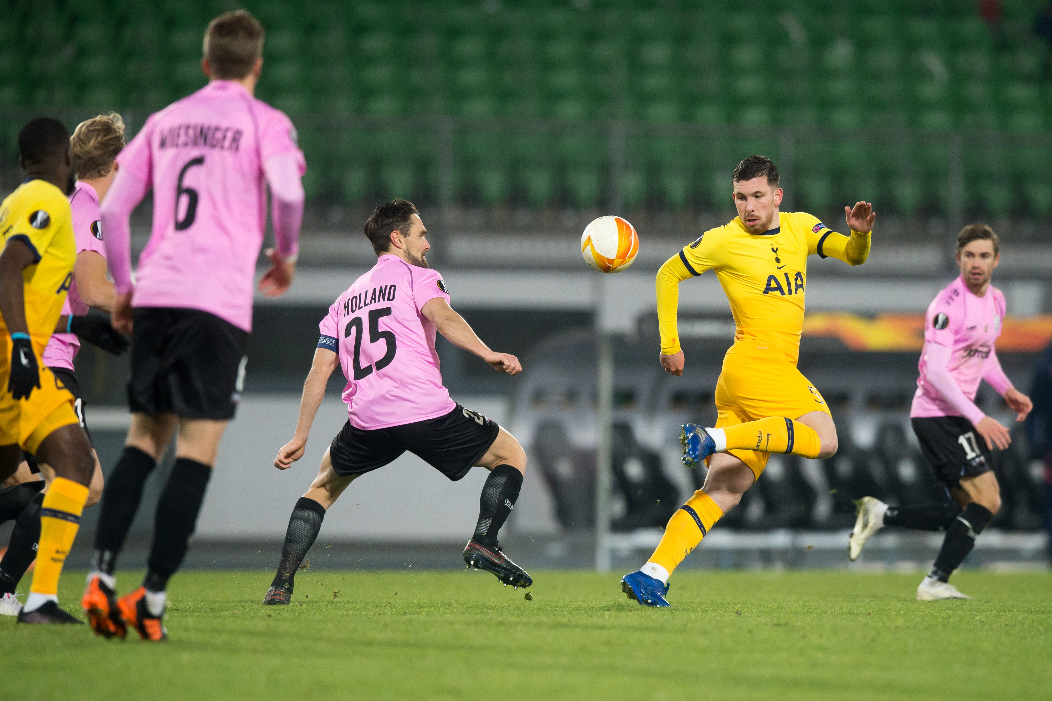 Spurs Melaju ke 32 Besar Liga Europa