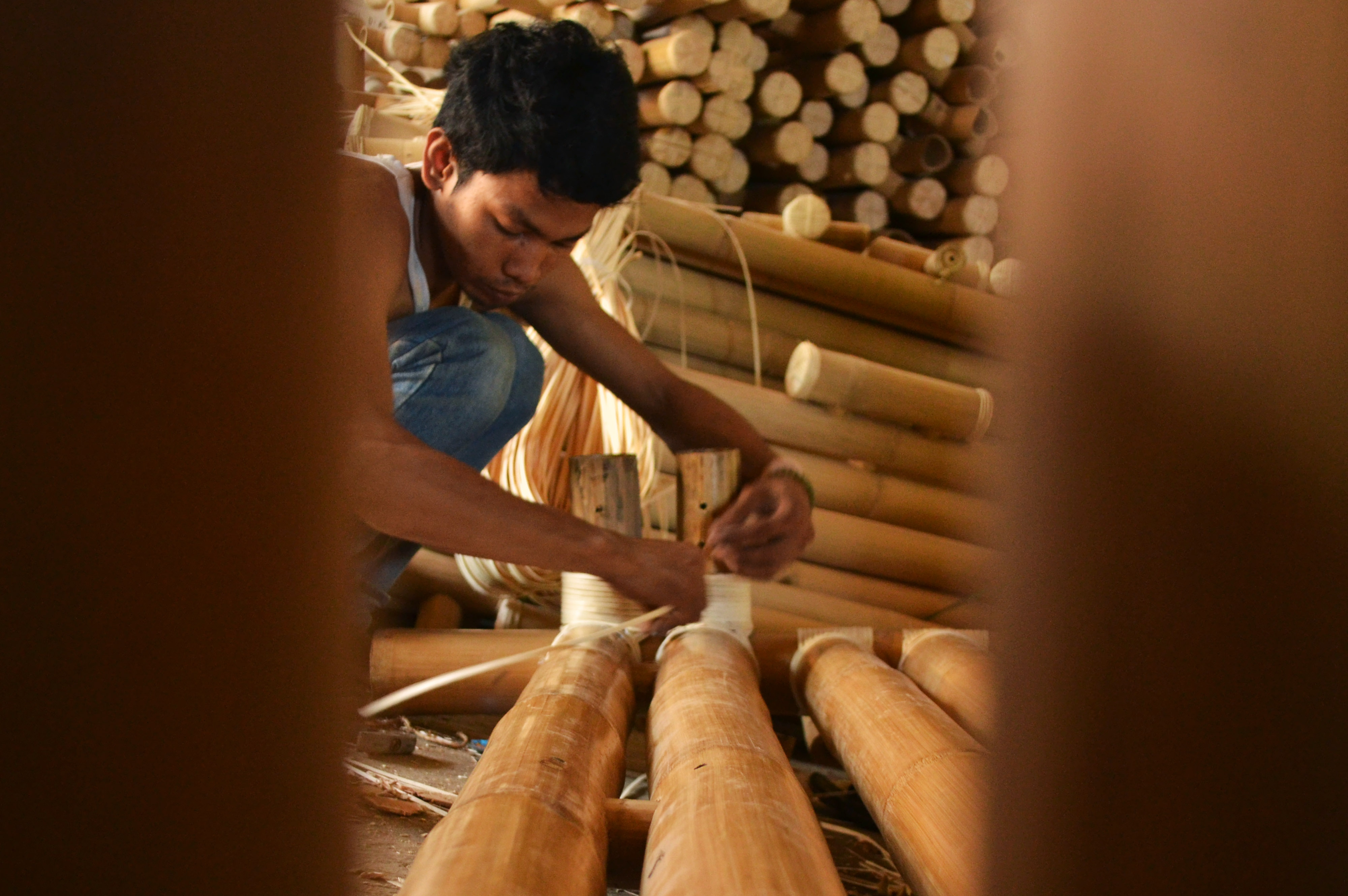 Beragam produk turunan bambu.