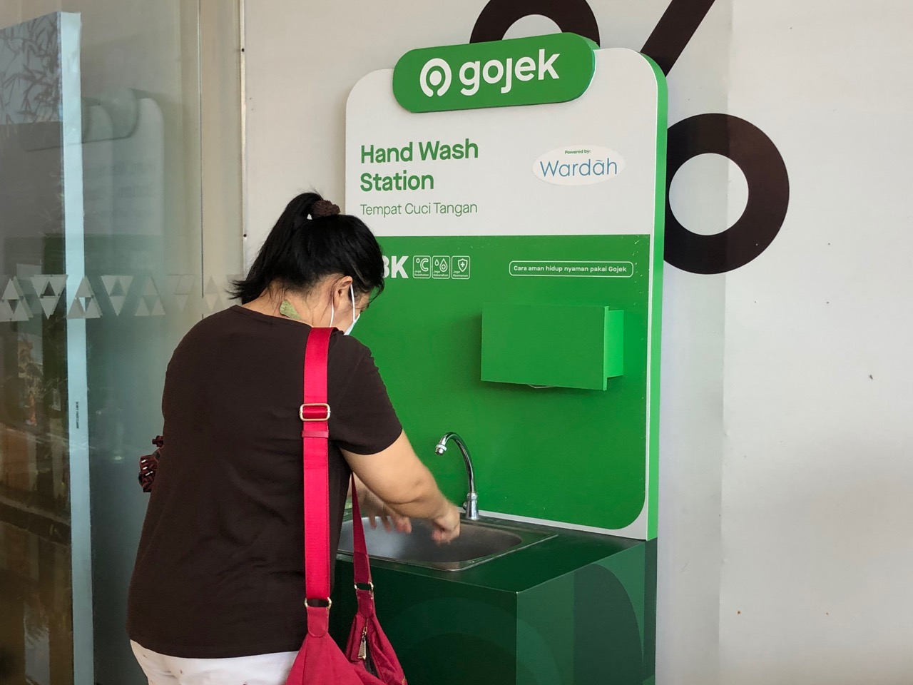 Ajak Masyarakat Bergaya Hidup Sehat untuk Cegah Covid-19