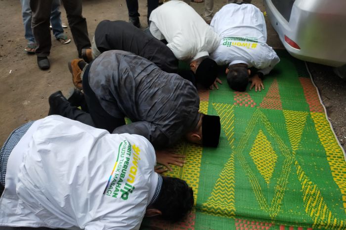 Relawan Iwan-Iip berencana menggalang dana untuk penunjang gugatan ke MK.