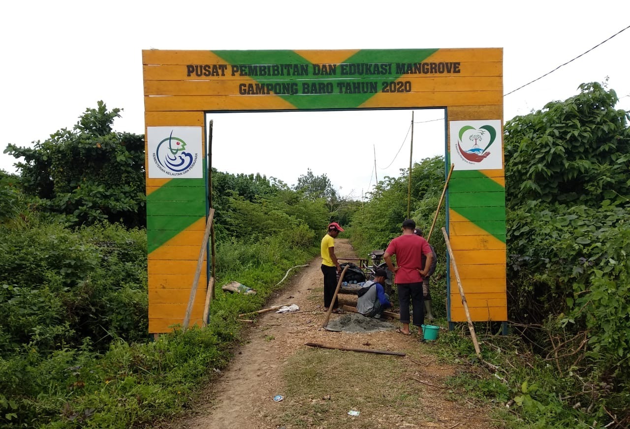 Pusat pembibitan mangrove di Kabupaten Aceh Jaya, Provinsi Aceh. 