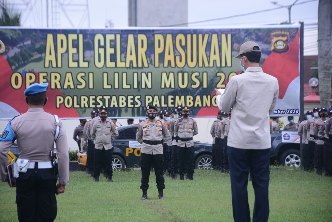 Polrestabes Palembang gelar apel siaga menjelang Natal dan Tahun Baru 