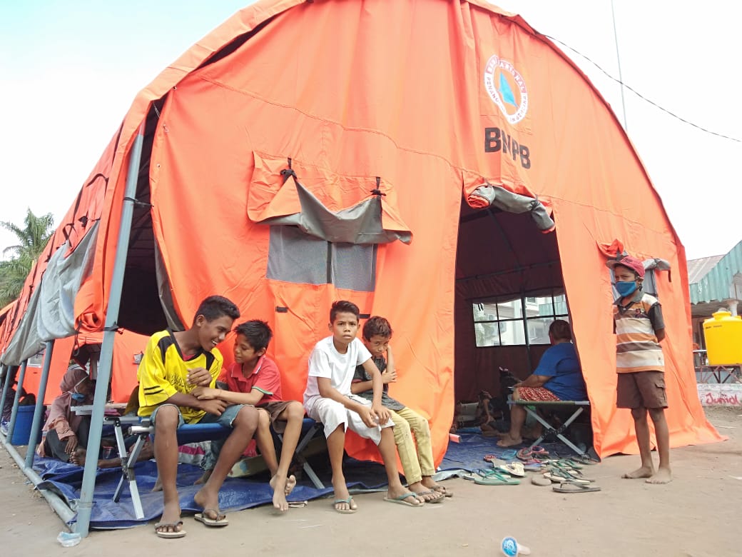 Pengungsi akibat erupsi Gunung Ile Lewotolok, NTT