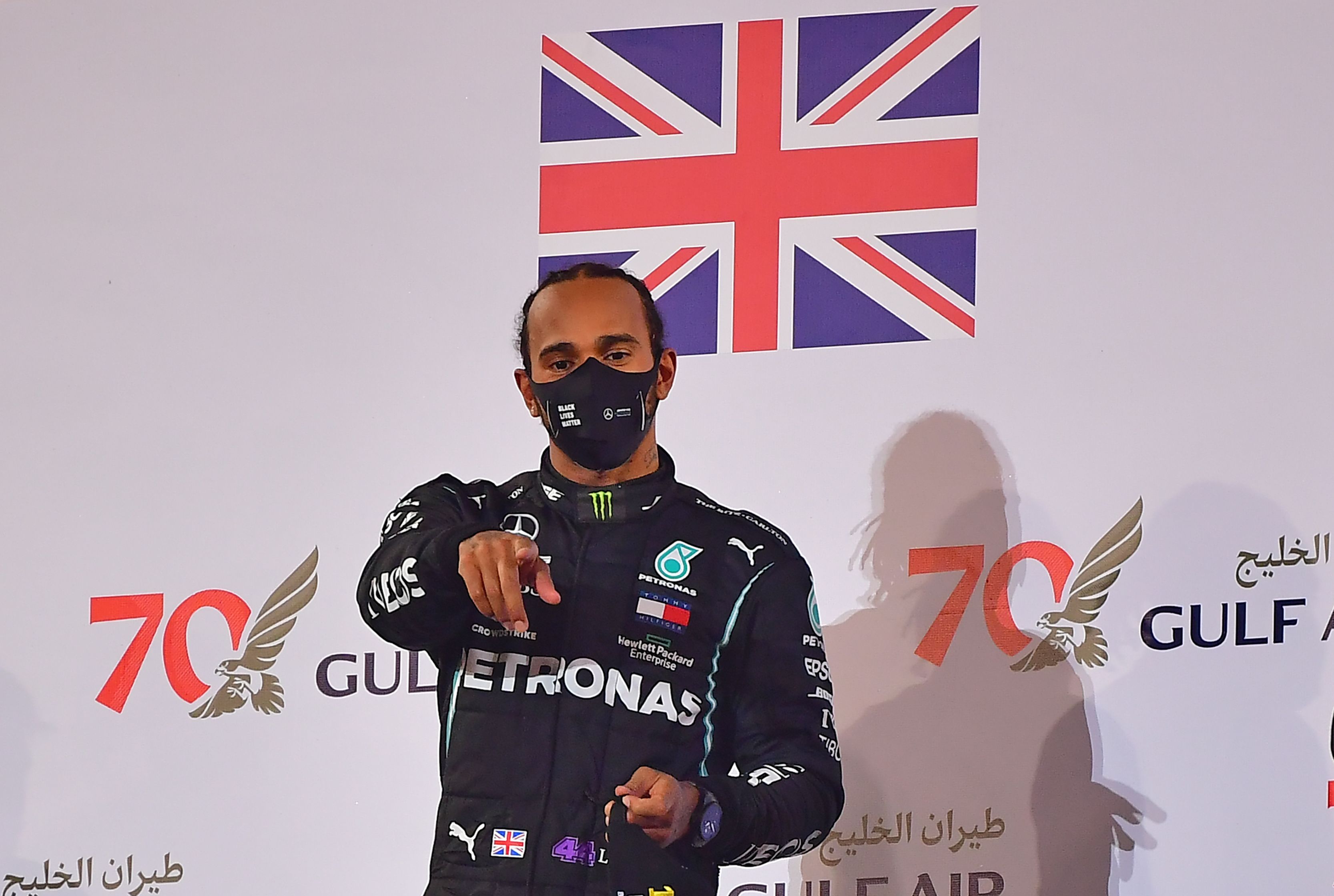 Lewis Hamilton Positif Terinfeksi Covid-19