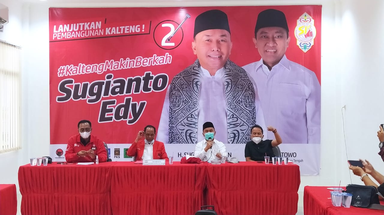  Jumpa pers DPD PDIP Kalteng yang mengklaim kemenangan di dua pilkada, Jumat (11/12/2020) malam.