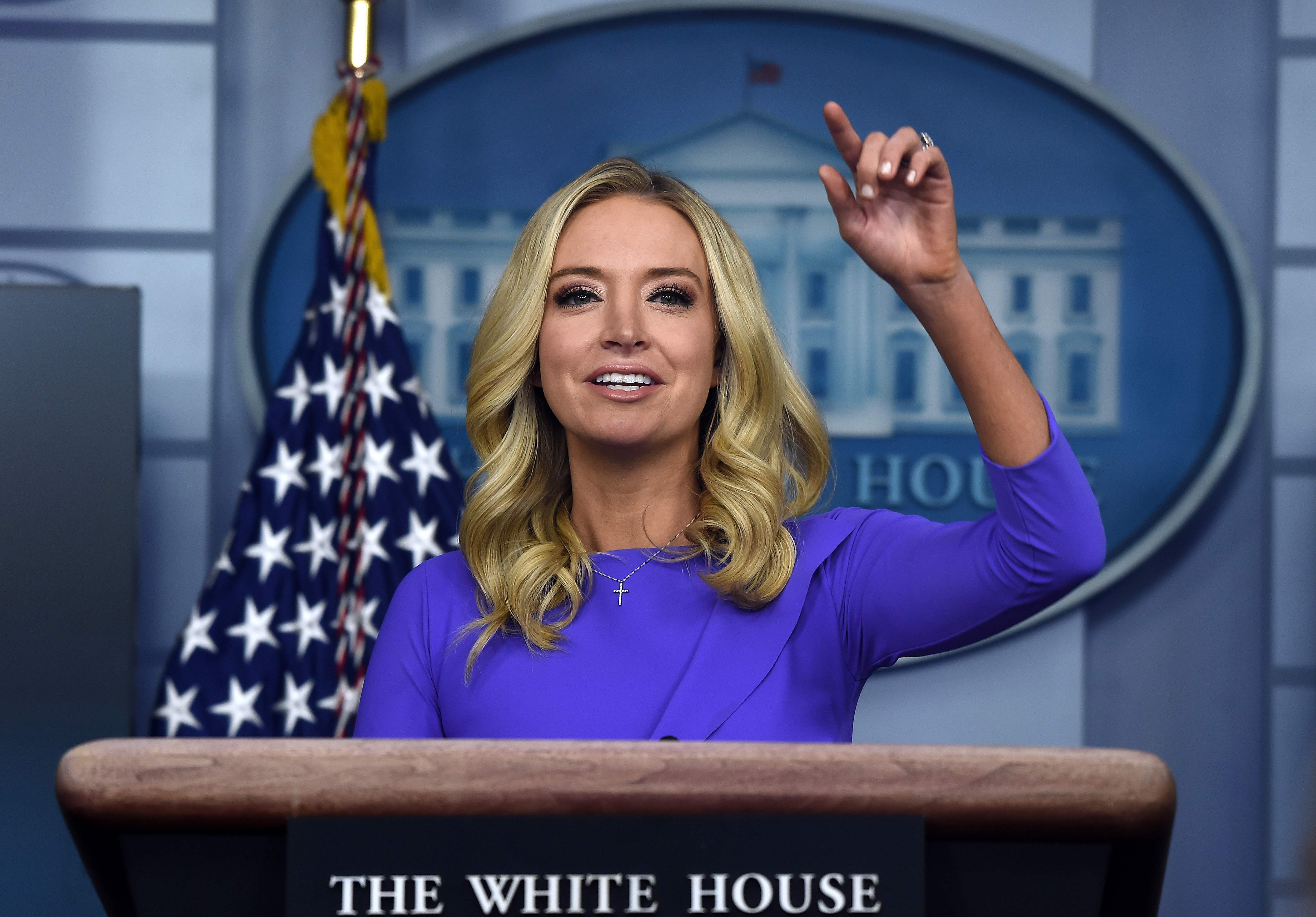 Juru bicara Gedung Putih Kayleigh McEnany