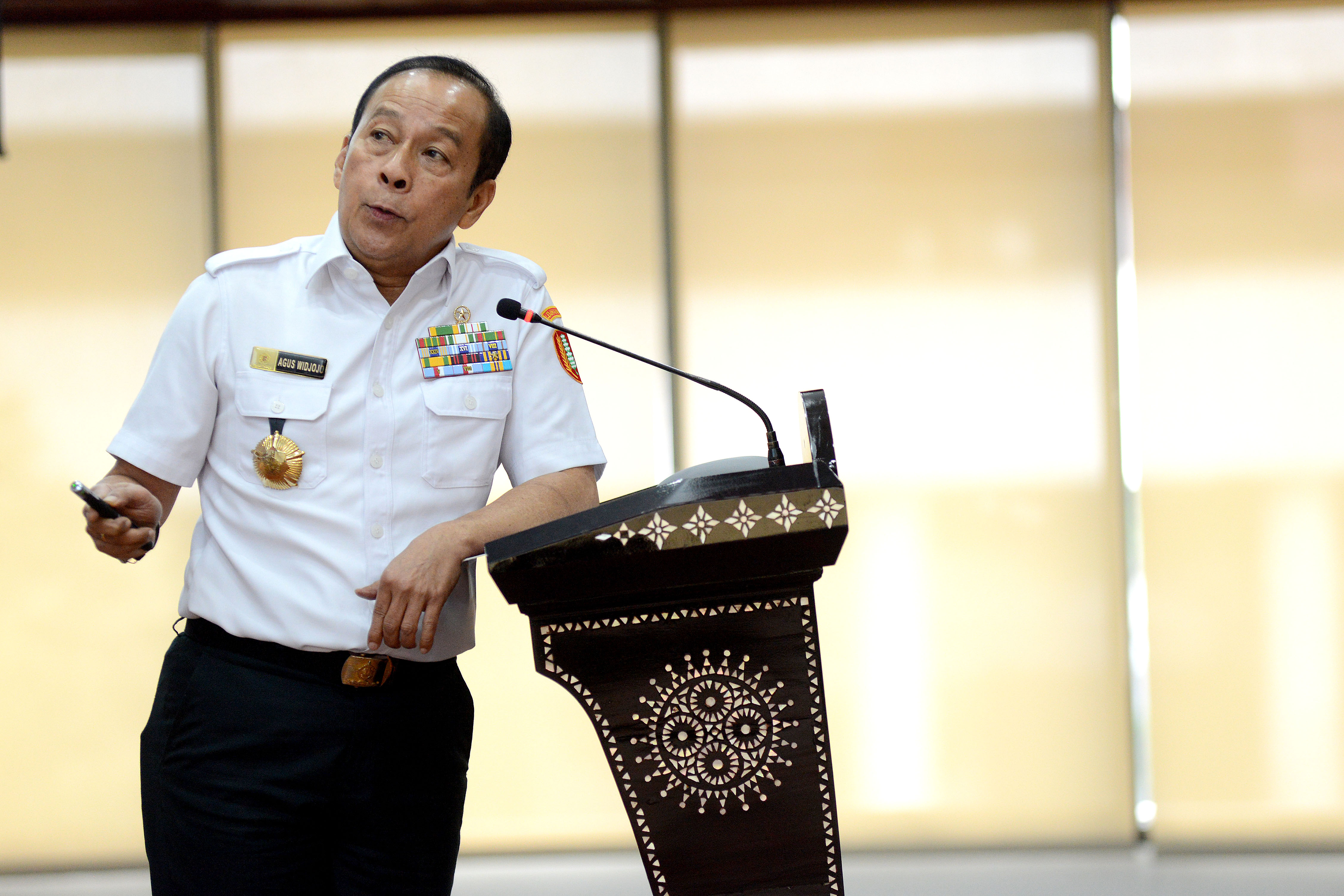 Gubernur Lemhannas, Letnan Jenderal TNI Purn Agus Widjojo.