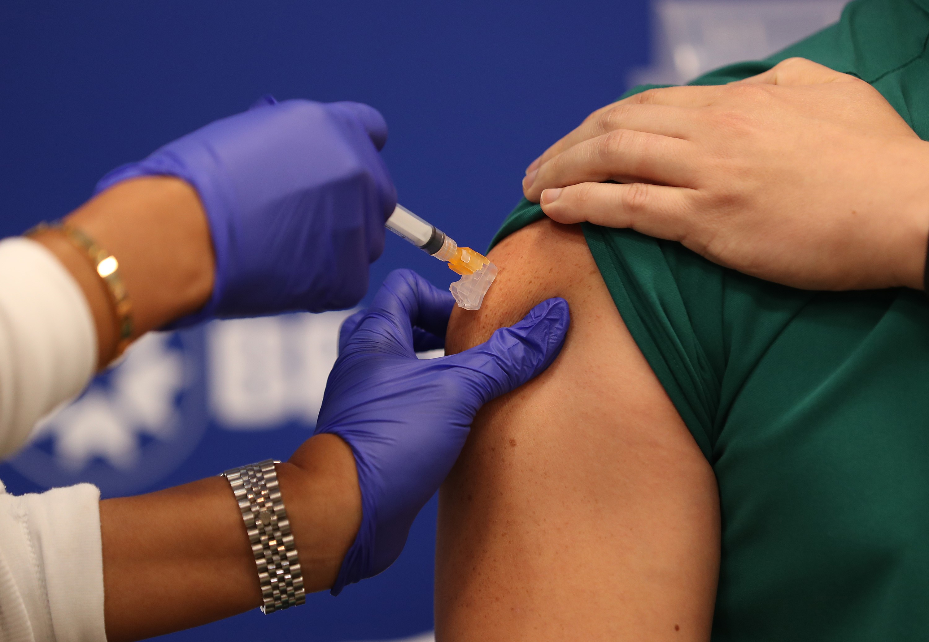 Satu Juta Orang Amerika Telah Divaksinasi Covid-19