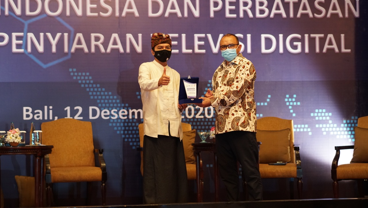 KPI bersama BAKTI dan Kemkominfo lakukan sosialisasi Menjaga Indonesia dan Perbatasan melalui Penyiaran Televisi Digital untuk periode 2020.