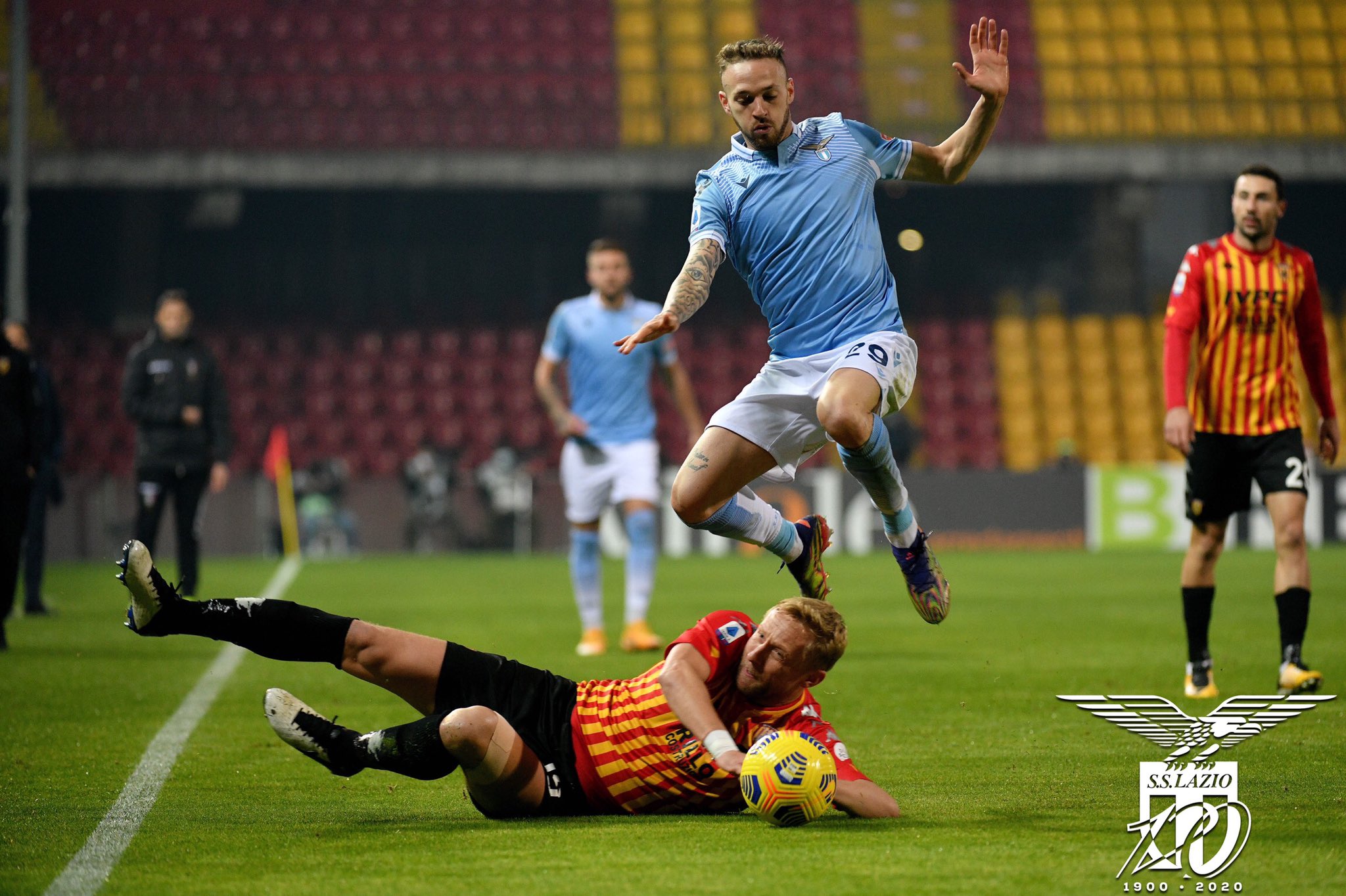 Laga Serie A antara Benevento dan Lazio.
