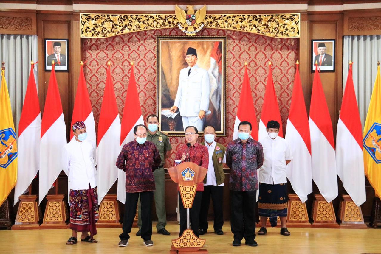 Gubernur Bali I Wayan Koster