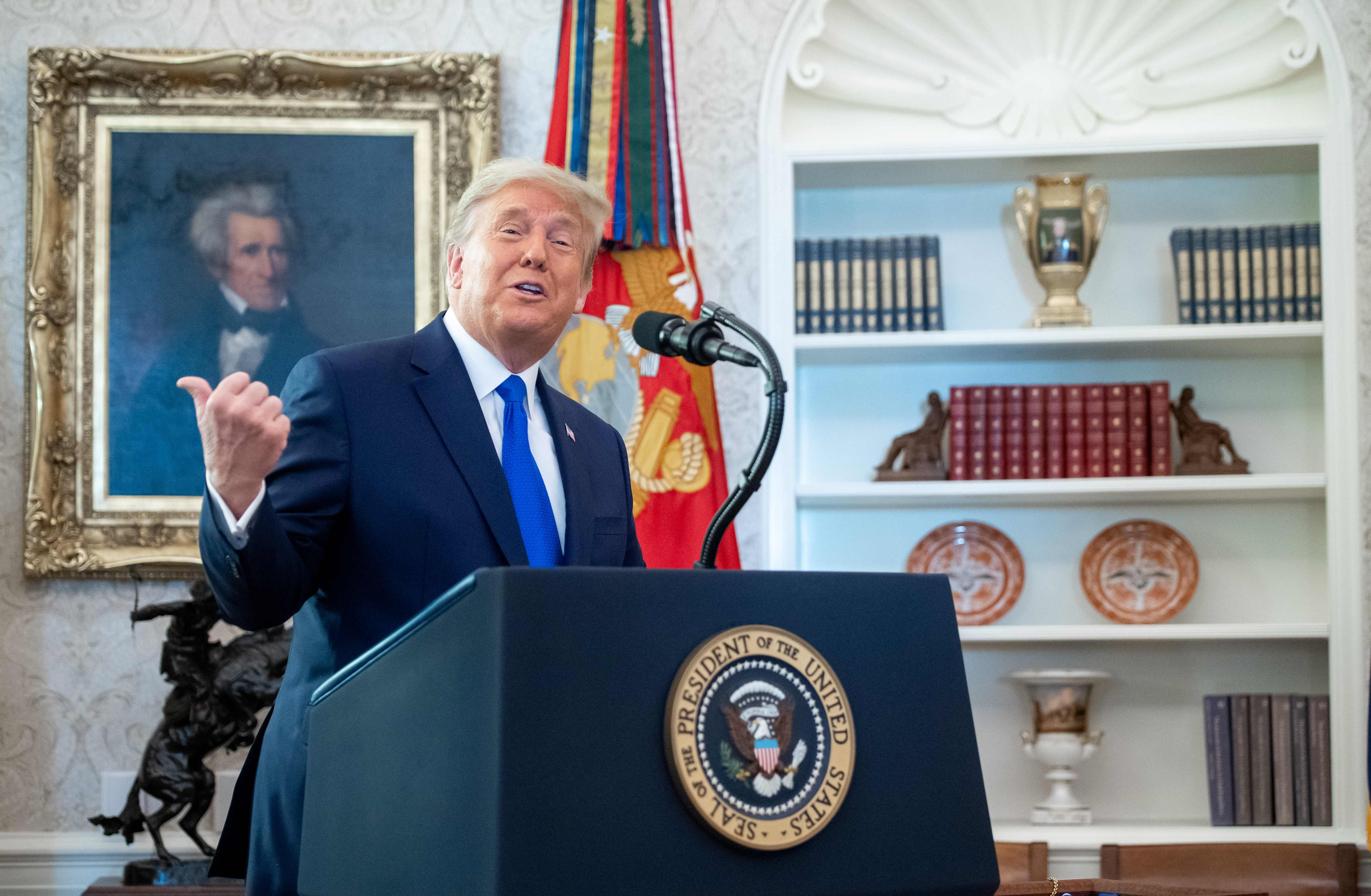 Trump Segera Keluarkan Perintah Eksekutif Prioritas Vaksin