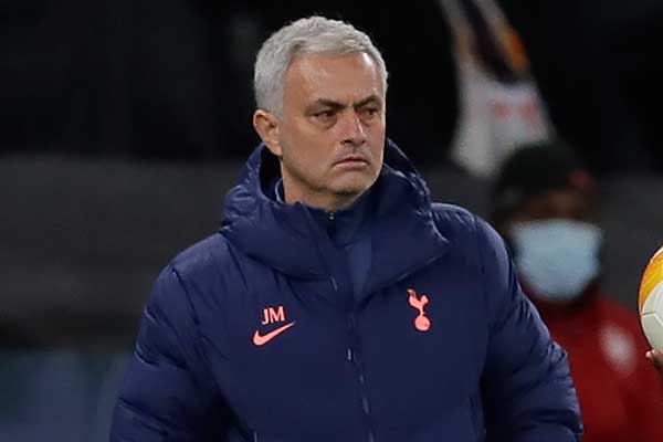 Pelatih Tottenham Hotspur Jose Mourinho