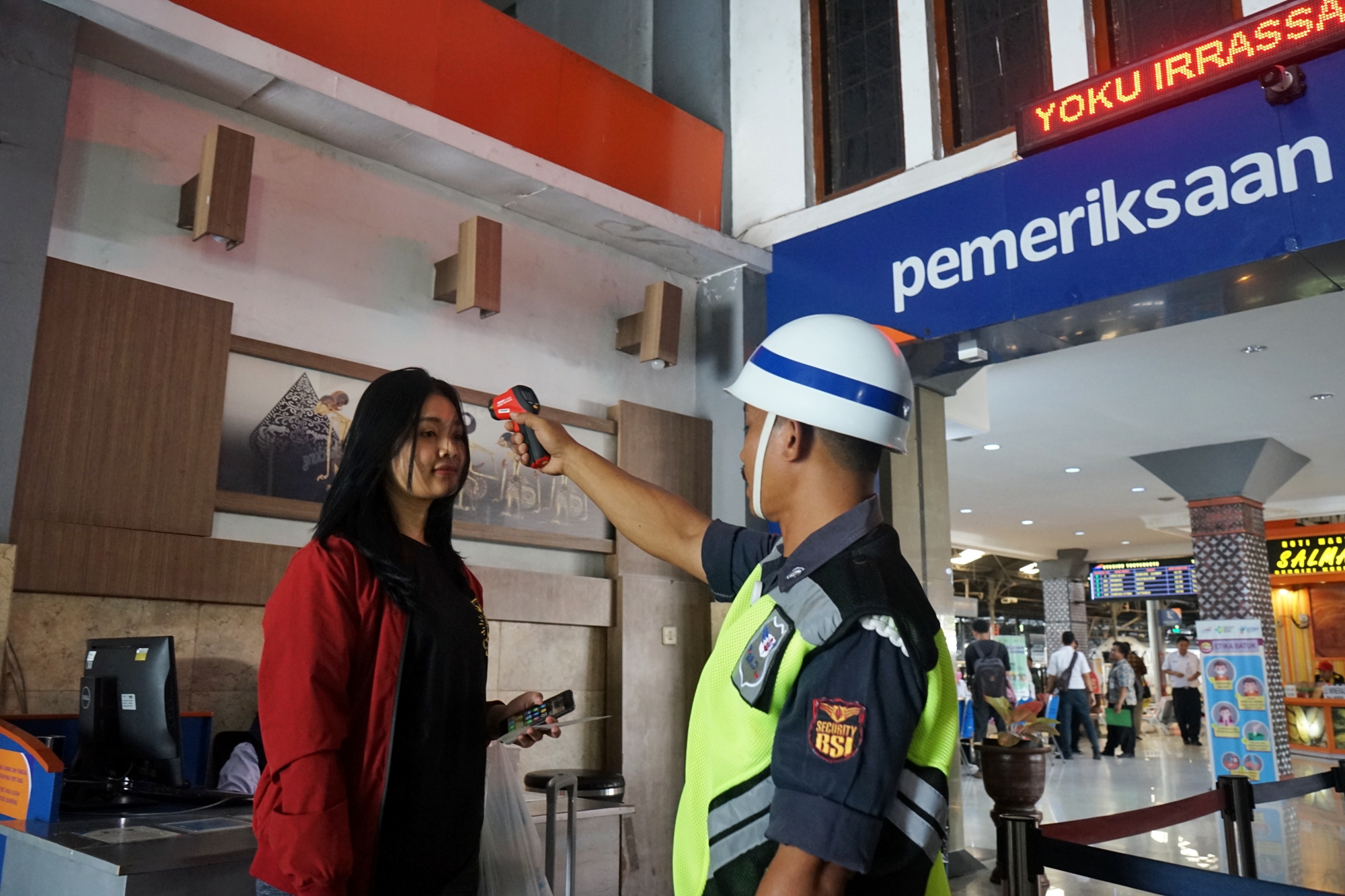 Dua Calon Penumpang KA Posituf Covid-19, Tiket Kembali 100%