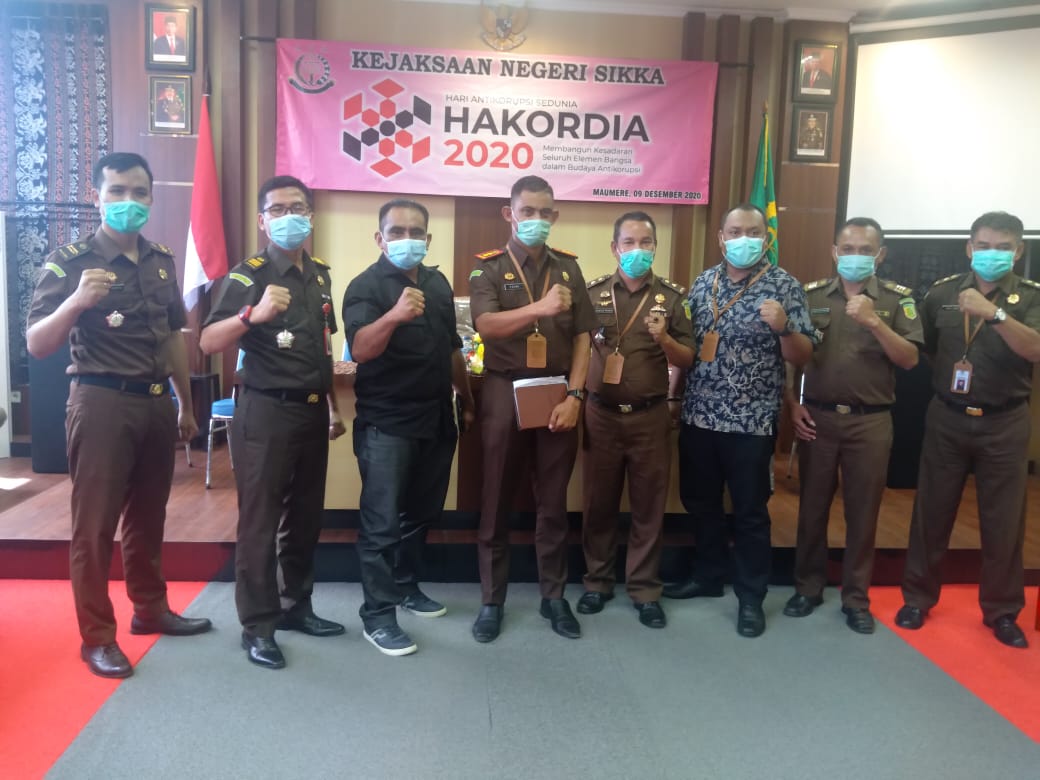 Personel Kejaksaan Negeri Maumere, NTT.