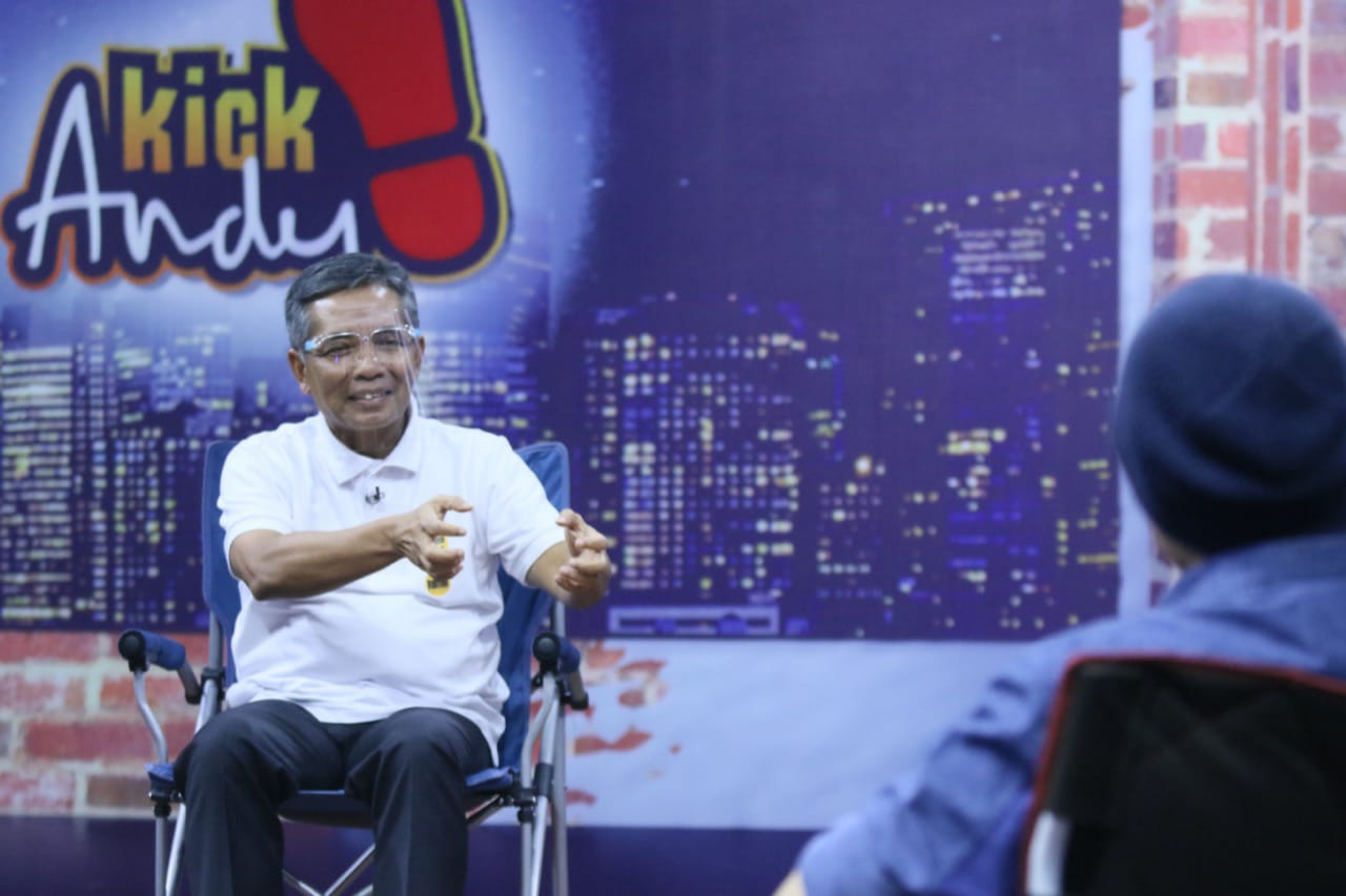 Direktur Bisnis Mikro Bank BRI Supari pada program Kick Andy.