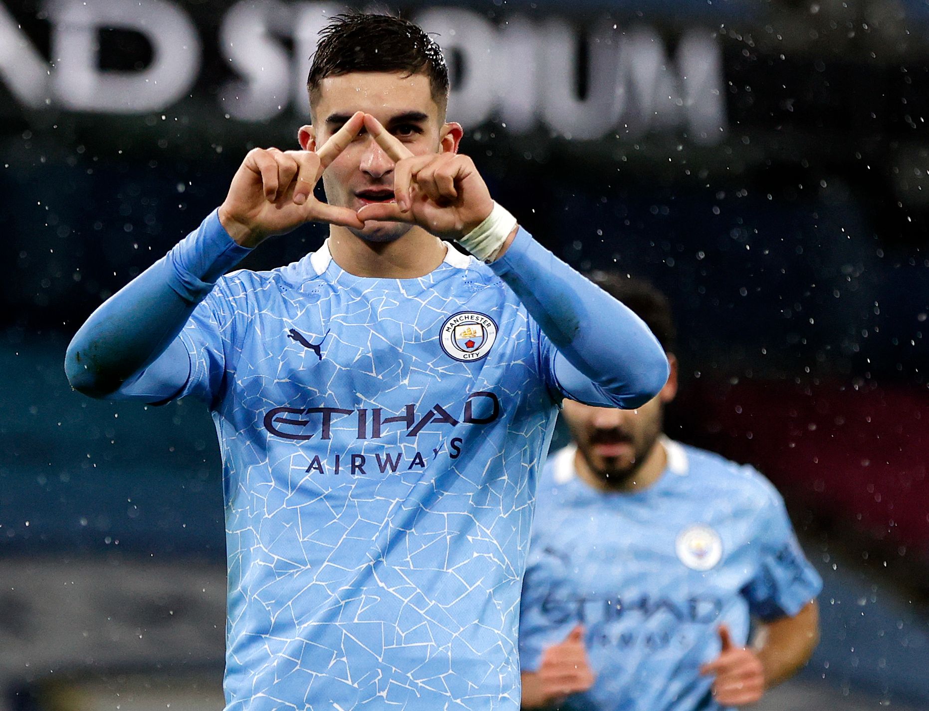 City Sukses Kalahkan Newcastle di Tengah Hujan dan Angin