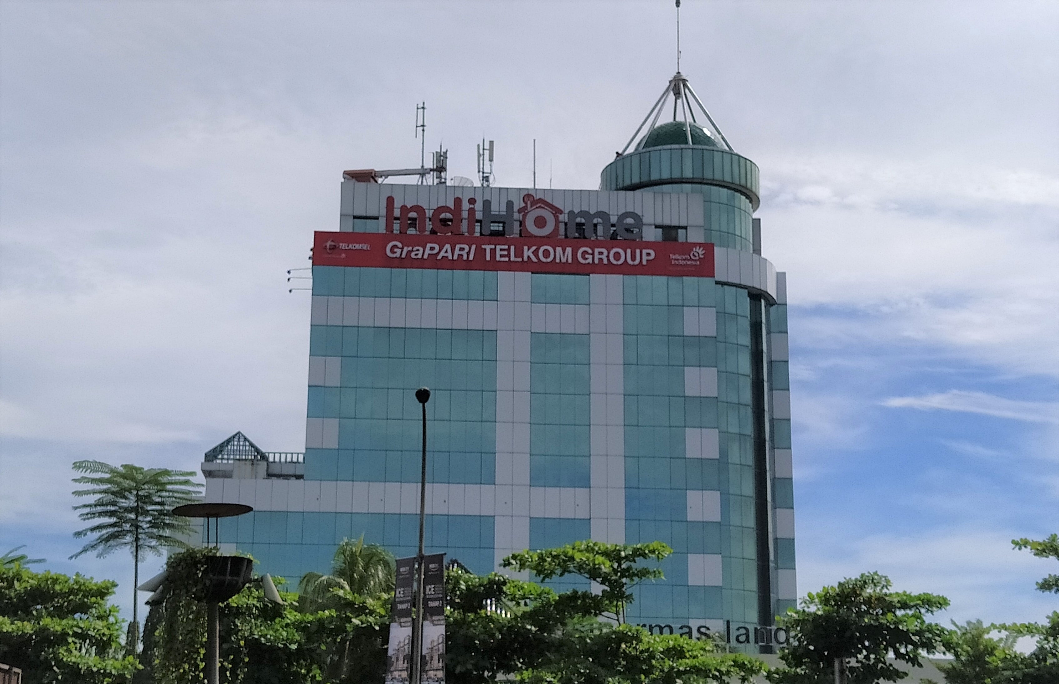 Gedung Telkom, Grapari, Indihome
