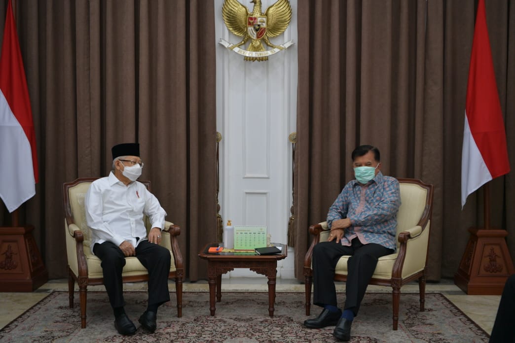 Wakil Presiden Ma'ruf Amin menerima kedatangan Mantan Wapres Jusuf Kalla.