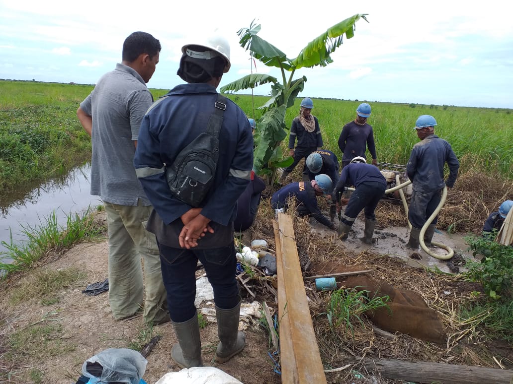 Petani Hulu Sungai Selatan Protes Pengeboran Sumur Pertamina